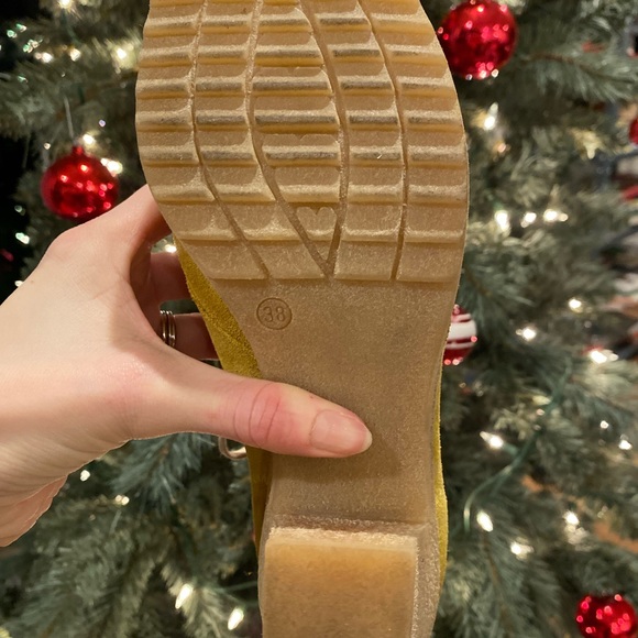 Anthropologie Jasper & Jeera Yuma Yellow Suede Booties - Picture 5 of 8